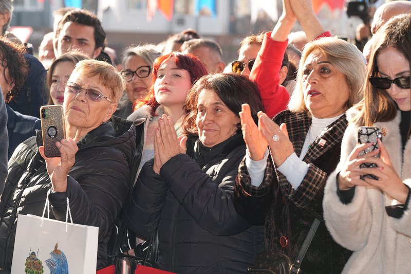 skdar'n belediye bnyesindeki ilk krei ald