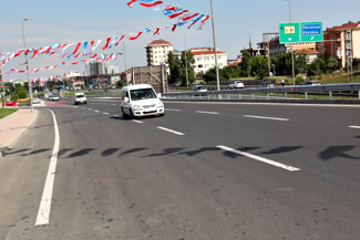 mraniye trafiini rahatlatan balant yolu ald