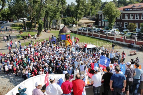 skdar ''Milli radeye Sayg'' iin yollara dt