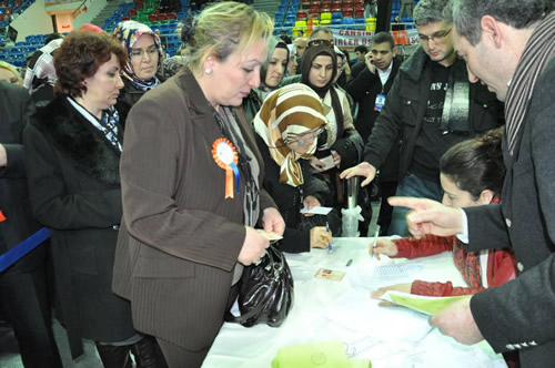 AK Parti skdar le Bakanl 4. Olaan Kongresi'nden kareler 2