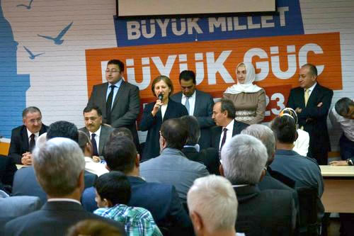 AK Parti skdar le Tekilat Kurban Bayram'n Kutlad