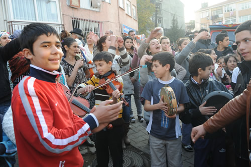 Avrupa Birlii Konseyi, skdar'a Roman ziyareti yapt