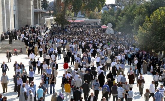 Babakan Erdoan, Annesini Gzyalaryla Ebediyete Uurlad