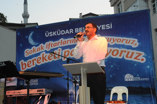 Burhaniye Mahallesi sokak iftar