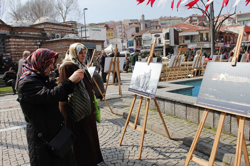 skdar'da ehitlerimizin Ansna Sergi Dzenlendi