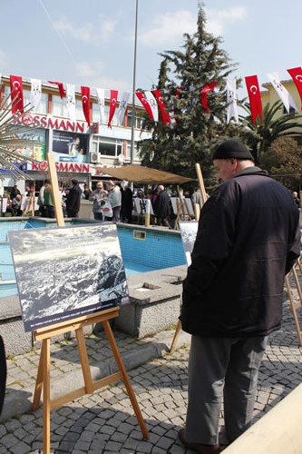 skdar'da ehitlerimizin Ansna Sergi Dzenlendi