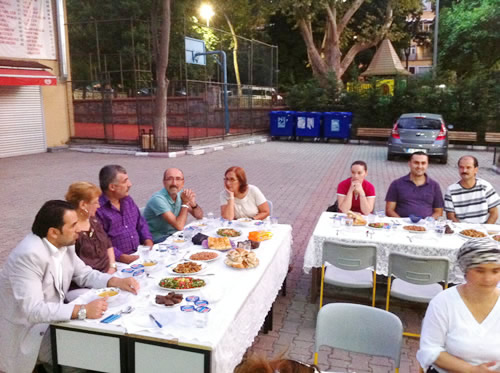 engelky lkretim Okulu Okul Aile Birlii Geleneksel ftar Yemei