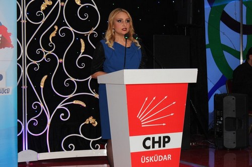 CHP skdar le rgt dzenlenen protokol gecesiyle ileye ara kazandrd