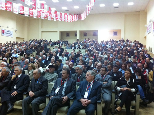 CHP skdar le Bakanl 9. Olaan Genel Kongresi Haydarpaa Lisesi Kongre Salonu