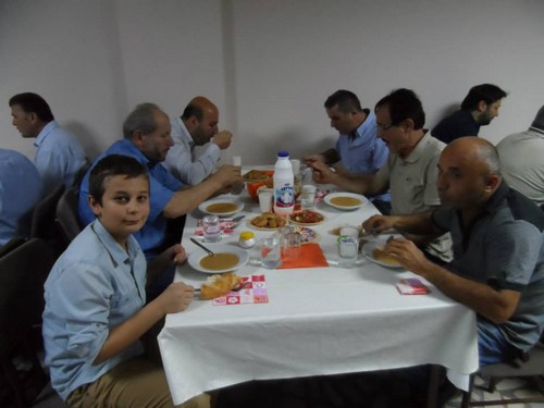 Cide Souksu Dernei geleneksel ramazan ay iftar yapld