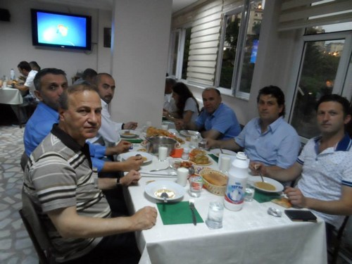 Cide Souksu Dernei geleneksel ramazan ay iftar yapld