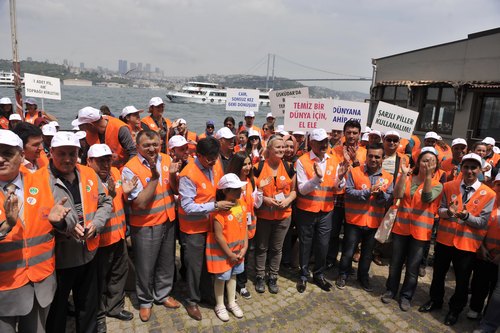 Dnya evre Gnllleri skdar Kuzguncuk Bostan'nda Bir Araya Geldi