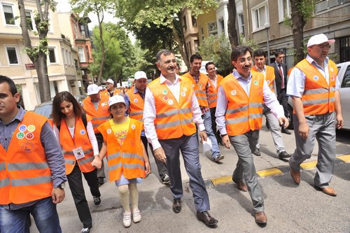 Dnya evre Gnllleri skdar Kuzguncuk Bostan'nda Bir Araya Geldi