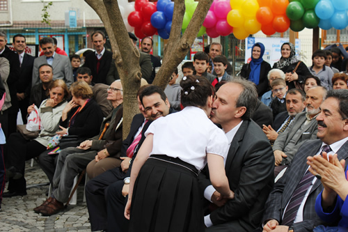 skdar Belediyesi'nden bir ilk daha: Fevziye Meri ocuk Akademisi