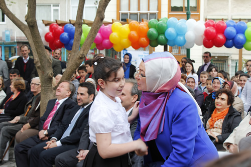 skdar Belediyesi'nden bir ilk daha: Fevziye Meri ocuk Akademisi