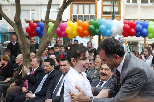 skdar Belediyesi'nden bir ilk daha: Fevziye Meri ocuk Akademisi