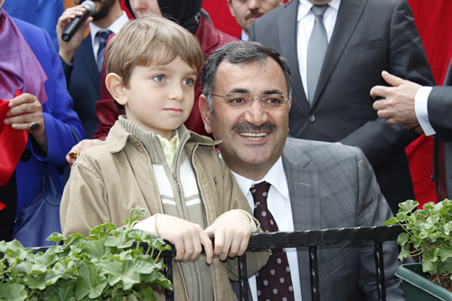 skdar Belediyesi'nden bir ilk daha: Fevziye Meri ocuk Akademisi