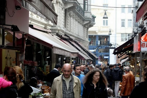 stanbul`un grlecek ve yaanacak 100 yeri