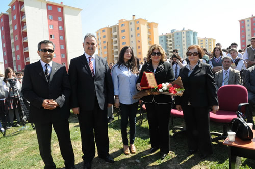 TOGEM, skdar'dan Trkiye'ye alan iyilik kaps..