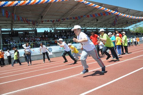 9. zel Sporcular Atletizm Yarmalar balad