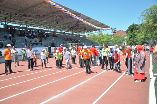 9. zel Sporcular Atletizm Yarmalar balad