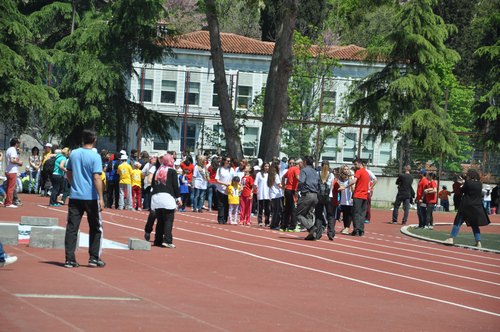 9. zel Sporcular Atletizm Yarmalar balad