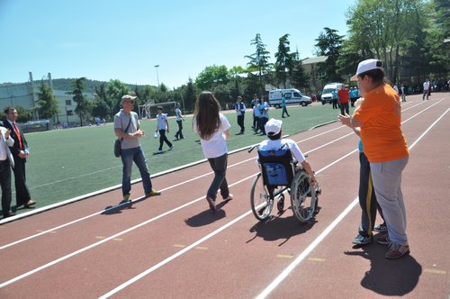 9. zel Sporcular Atletizm Yarmalar balad