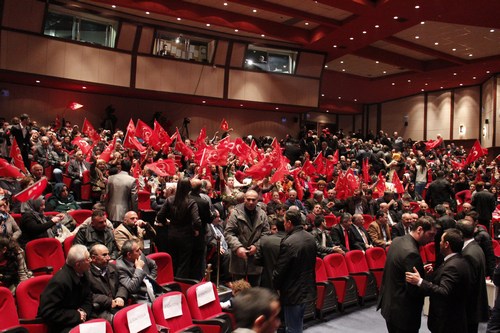 MHP Genel Bakan Devlet Baheli, skdar'da dzenlenen Meclis yesi tantm programna katld