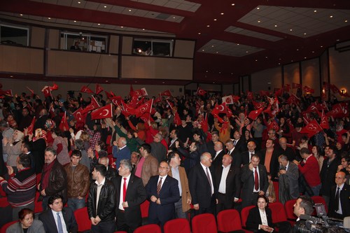 MHP Genel Bakan Devlet Baheli, skdar'da dzenlenen Meclis yesi tantm programna katld