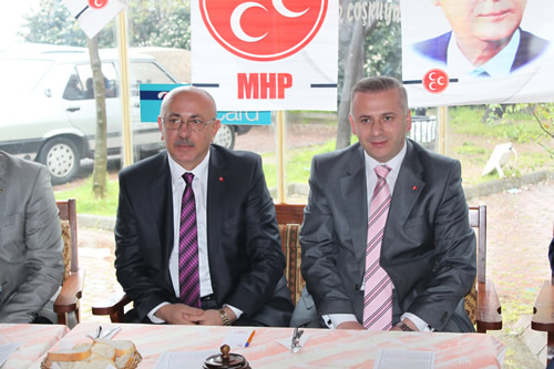 MHP skdar esnaf ziyaretleri devam ediyor