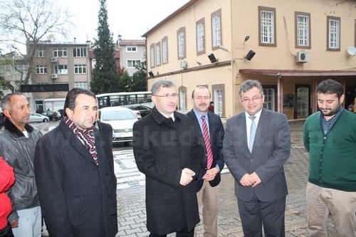 Hilmi Trkmen engelky lkokulu bayrak trenine katld