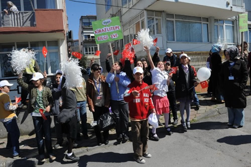 Kz Kulesi glgesinde ''Tahta Arabalarla Rally''