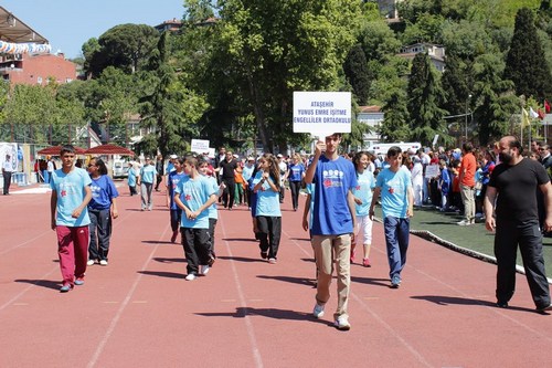 8. Ulusal zel Sporcular Atletizm enlii al treni