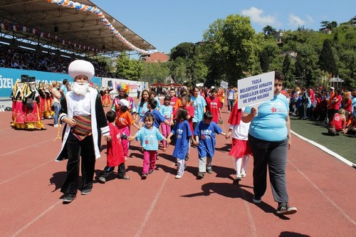 8. Ulusal zel Sporcular Atletizm enlii al treni