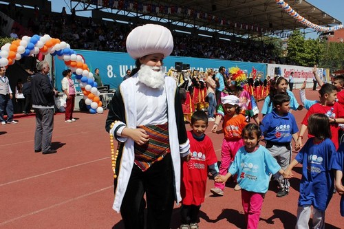 8. Ulusal zel Sporcular Atletizm enlii al treni