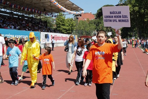 8. Ulusal zel Sporcular Atletizm enlii al treni