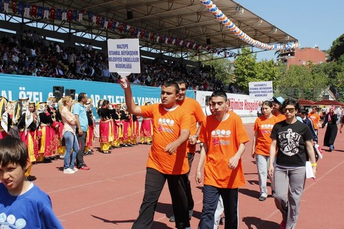 8. Ulusal zel Sporcular Atletizm enlii al treni