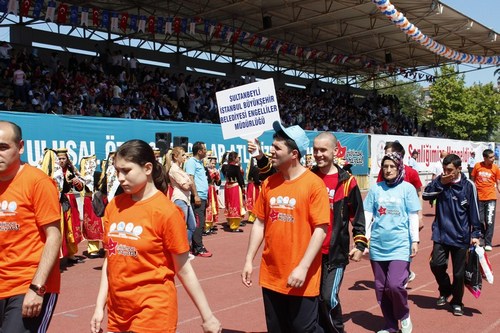 8. Ulusal zel Sporcular Atletizm enlii al treni