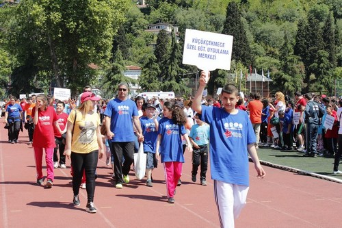 8. Ulusal zel Sporcular Atletizm enlii al treni