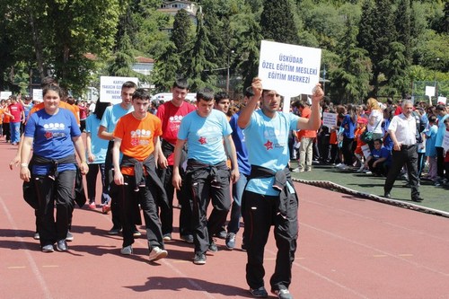 8. Ulusal zel Sporcular Atletizm enlii al treni