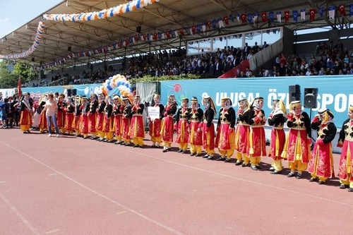 8. Ulusal zel Sporcular Atletizm enlii al treni