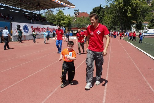 8. Ulusal zel Sporcular Atletizm enlii al treni