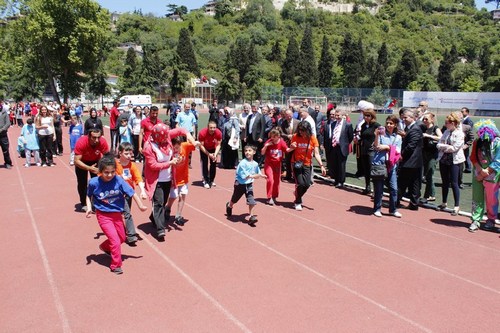 8. Ulusal zel Sporcular Atletizm enlii al treni