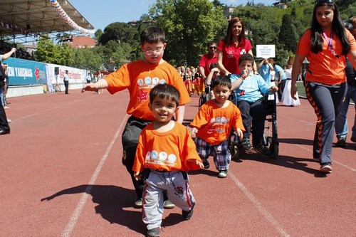 8. Ulusal zel Sporcular Atletizm enlii al treni