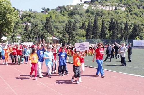 8. Ulusal zel Sporcular Atletizm enlii al treni