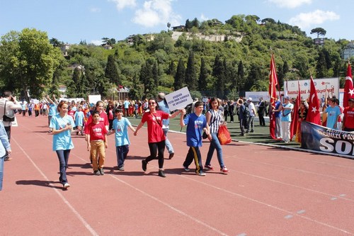 8. Ulusal zel Sporcular Atletizm enlii al treni