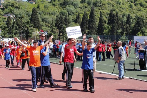 8. Ulusal zel Sporcular Atletizm enlii al treni