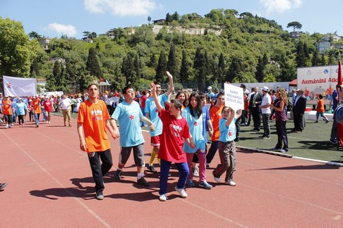 8. Ulusal zel Sporcular Atletizm enlii al treni