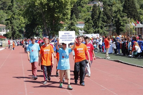 8. Ulusal zel Sporcular Atletizm enlii al treni