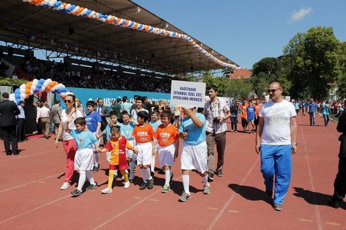 8. Ulusal zel Sporcular Atletizm enlii al treni